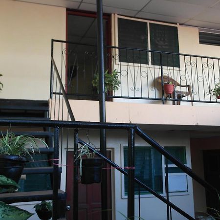 Hostal Nicaragua Guest House マナグア エクステリア 写真