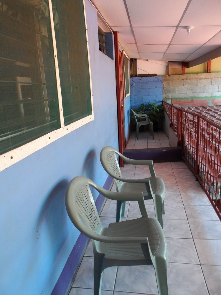 Hostal Nicaragua Guest House マナグア エクステリア 写真