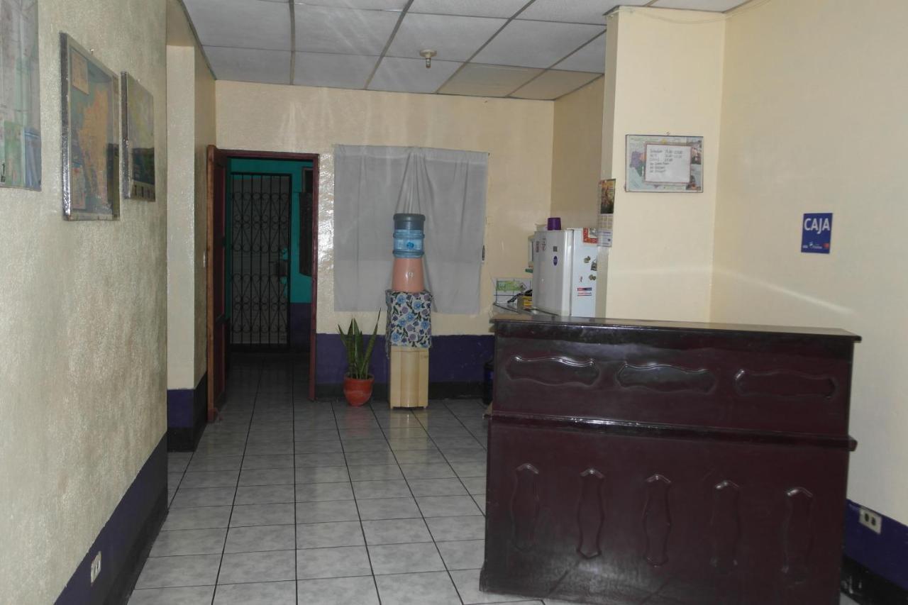 Hostal Nicaragua Guest House マナグア エクステリア 写真